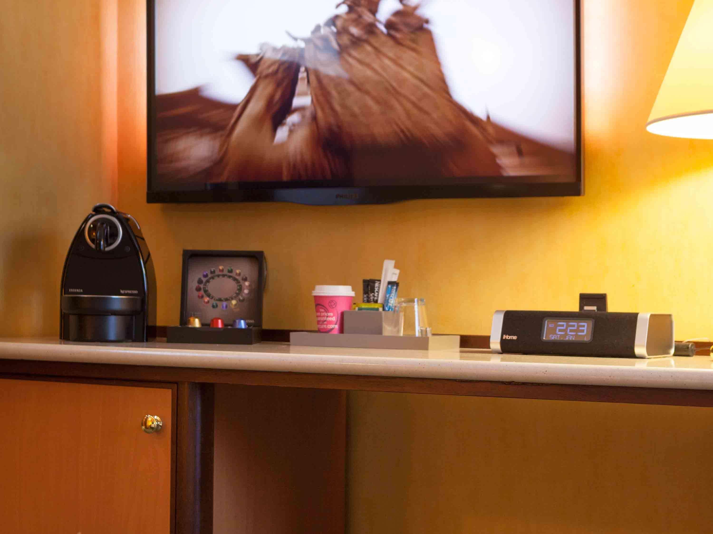 Mercure Versailles Paris Ouest Екстериор снимка