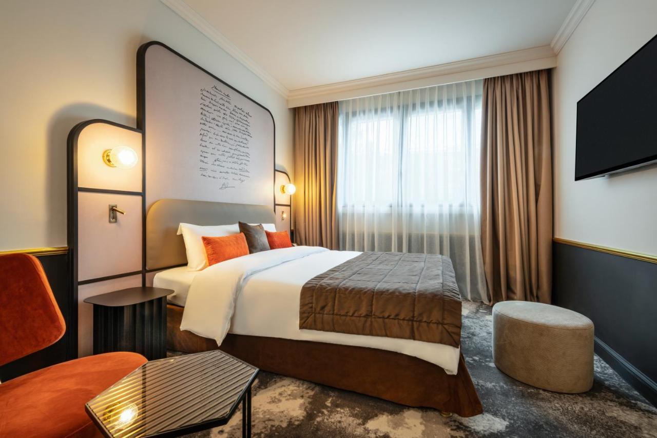 Mercure Versailles Paris Ouest Екстериор снимка
